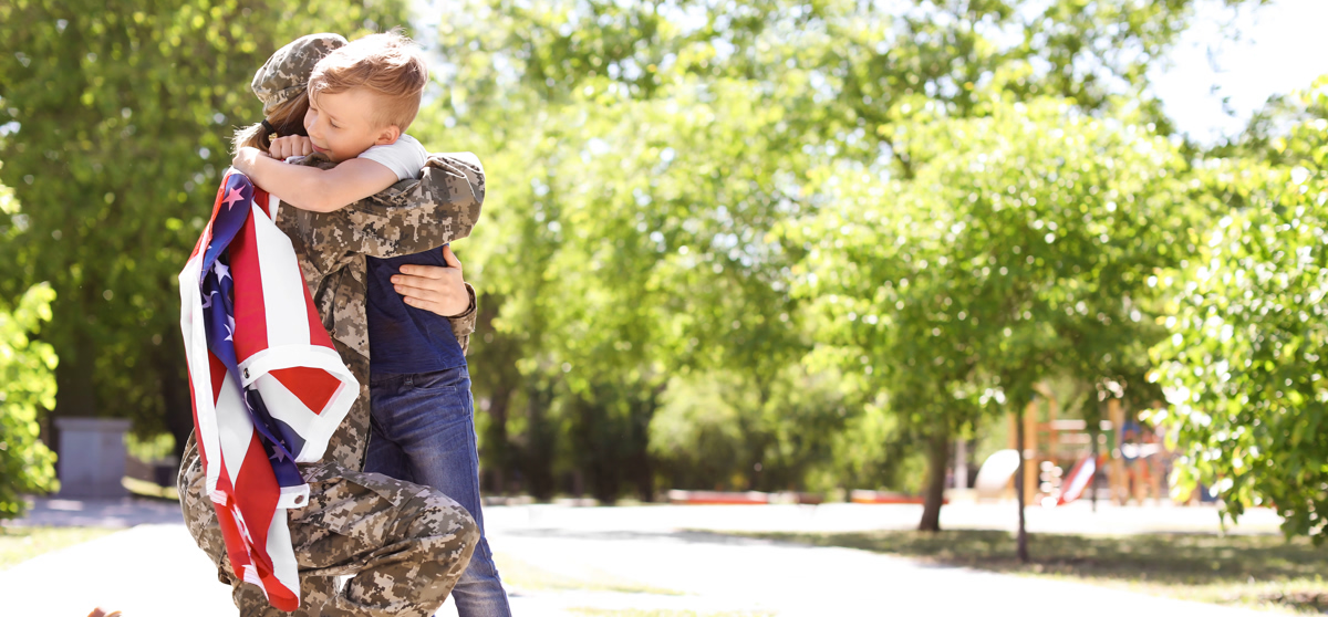 veteran-and-child2 veteran-and-child2
